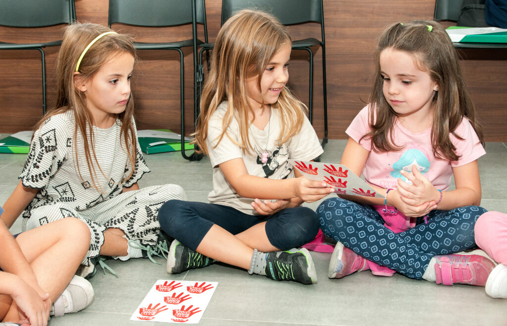 100% en Inglés - Clases de inglés para niños